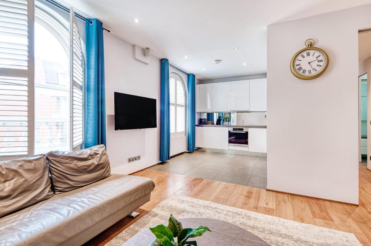 Modernized South Kensington Apartments Лондон Экстерьер фото